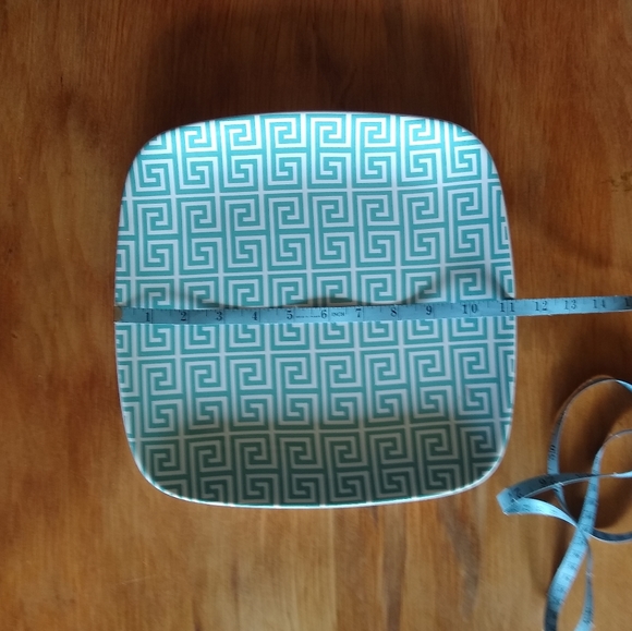 Jonathan Adler Happy Chic Greek Key 11" Dinner or Serving Plate, Teal & White - Picture 3 of 6